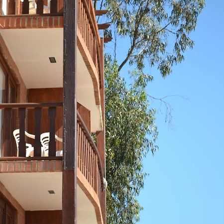 Linda Vista Apart Hotel 콘콘 외부 사진